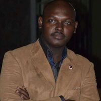 Bryce DeBuj的照片