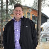 Jonathan Lynch的照片