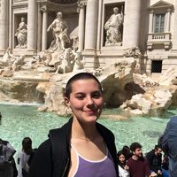 Alexandra Lee's Photo