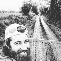 STEVEN LANGEVIN的照片