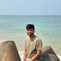 Santhosh  K的照片