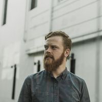 Angus O'Callaghan的照片