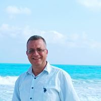 Abdelmenem Abdelaziz的照片