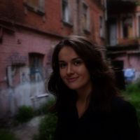 Yuliya Hudoshnyk的照片