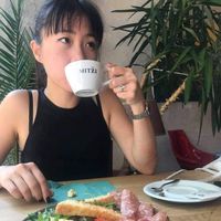 Vivien Phuongtrinh Le的照片