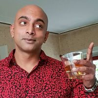 Fotos de Jay Tewarie