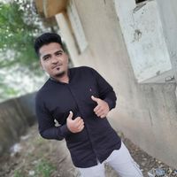 Uvesh Sarbatwala的照片