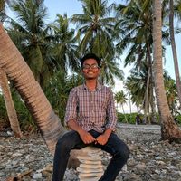 Ahmed Nahzaan's Photo