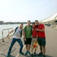 Thuong Nguyen's Photo