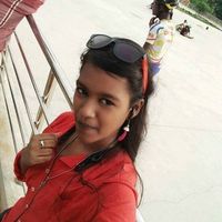 Fotos de Rhea Silvium