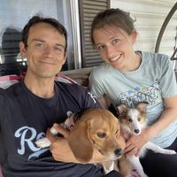 Daniel and Stefanie Sprenkle-Moore的照片