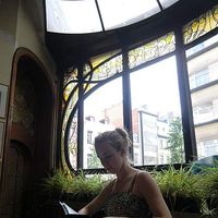 Marie Macaire的照片