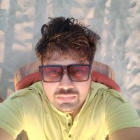 Ayush Sharma's Photo