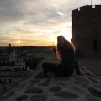 Lola Vrydagh的照片