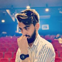 Hakan Akdeniz的照片