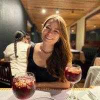 Fotos de Angela Roja