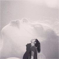 Manon Aziosmanoff的照片