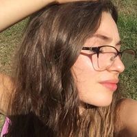 Julia Roles的照片