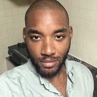 James Thorne的照片