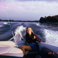 Devon Burns的照片