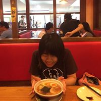 Ayako Yoshinaga的照片