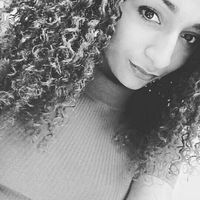 Mélodie Ntchoumke的照片