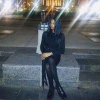 illyria johnson的照片