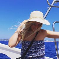 Marina Turshatova的照片