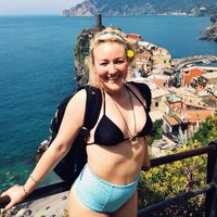 Opheli Garcia Lawler的照片