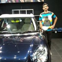 Aumkar Pradhan的照片