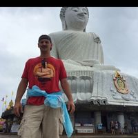 Joseph  Orellana的照片