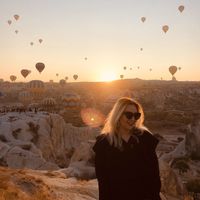 Monika Spongi的照片