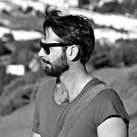 Luca Cutrufelli的照片