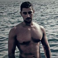 Arturo Caesar Arturo Caesar的照片