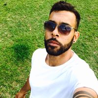 Ahmed Gomez的照片