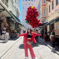 Iman El Mariami's Photo