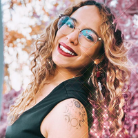 Jasmine San Nicolas的照片