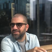 Serdar Kilic的照片