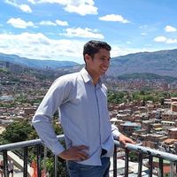 Andrés Cuéllar的照片