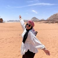 Dana Alhowari's Photo