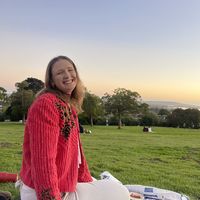 Madelyn St Clair's Photo