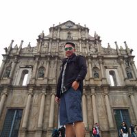 Hendri Gunawan's Photo