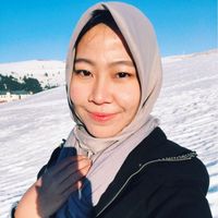 Dinda Humaira's Photo