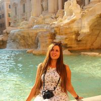 Vicky-Hara K's Photo