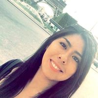 Malena Macassi的照片