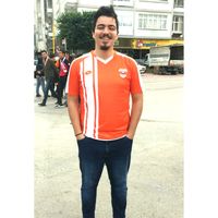 Tahsin Berk Koçer的照片