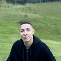 Sebastian  Ib Urrego的照片