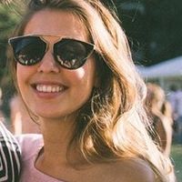 vivian ruth的照片