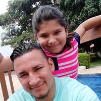 Alonso Arana的照片