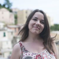 Anna Chmarak的照片